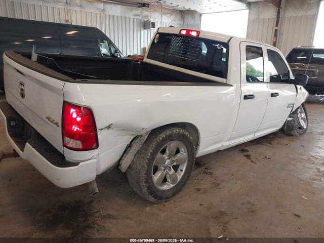 2018 RAM 1500 EXPRESS 4X4 6'4 BOX 4