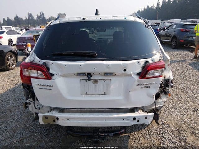 2018 SUBARU OUTBACK 3.6R TOURING 17