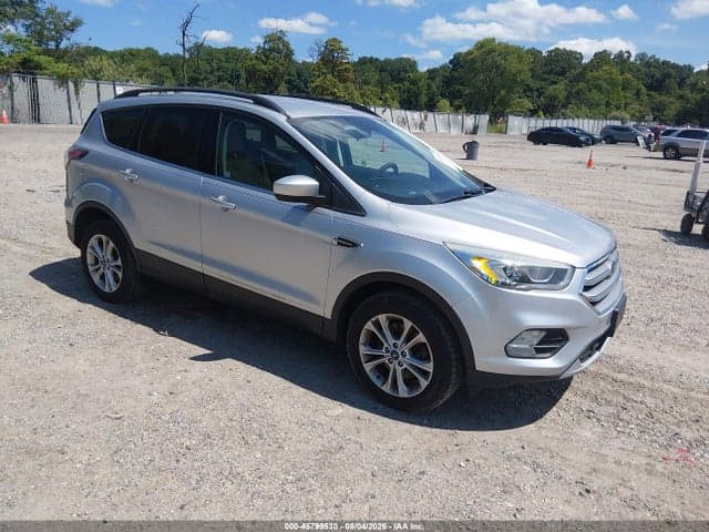 2017 FORD ESCAPE SE - 1