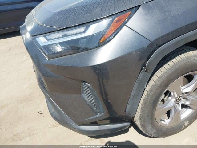 2022 TOYOTA RAV4 XLE 6