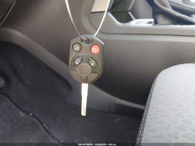 2017 FORD ESCAPE SE 11
