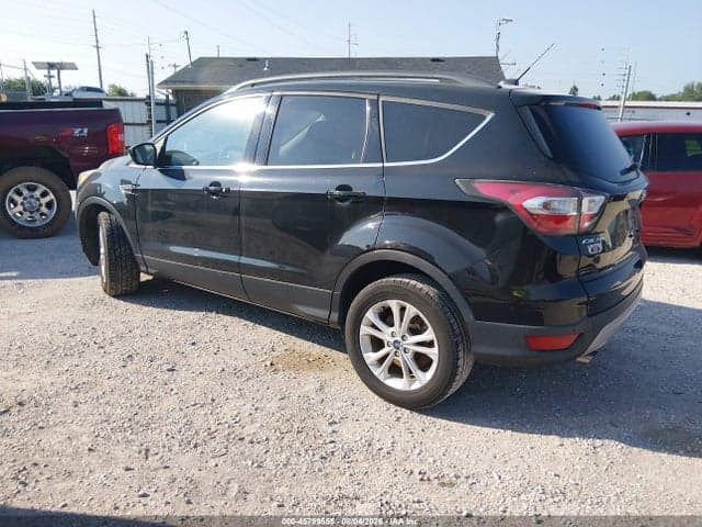 2017 FORD ESCAPE SE 3