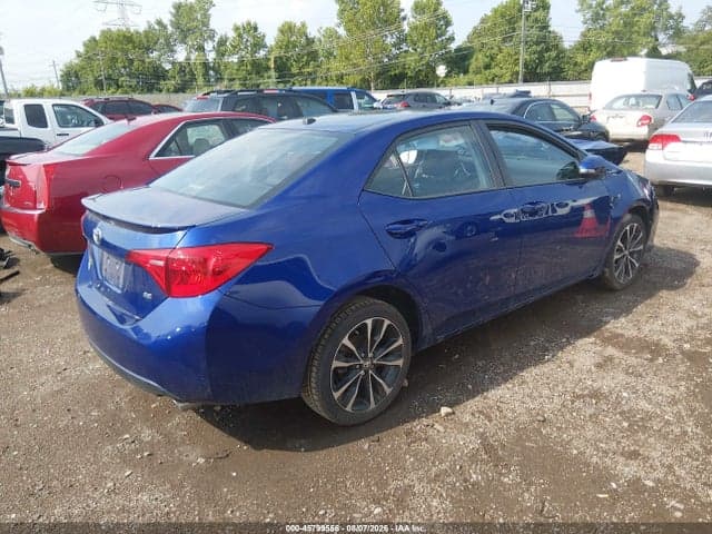 2017 TOYOTA COROLLA SE 4