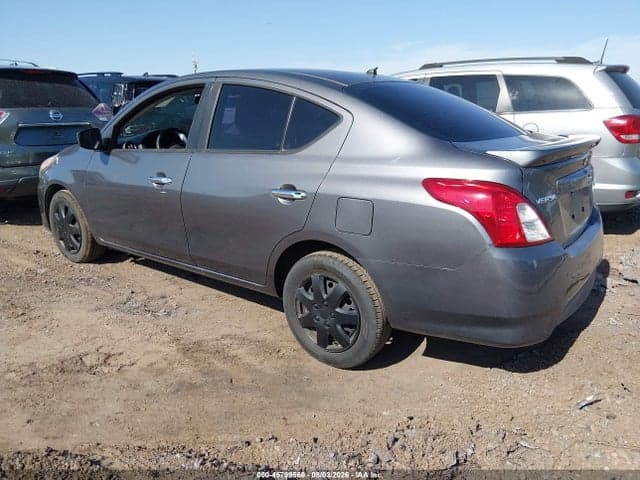 2019 NISSAN VERSA 1.6 SV 3