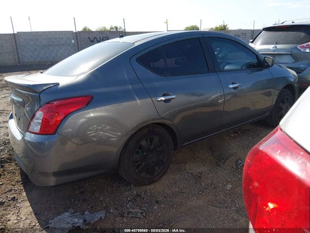 2019 NISSAN VERSA 1.6 SV 4
