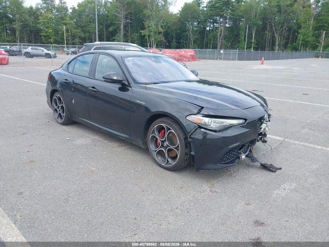 2023 ALFA ROMEO GIULIA VELOCE AWD
