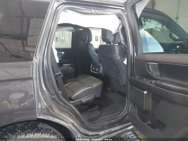 2026 FORD EXPEDITION TREMOR 8
