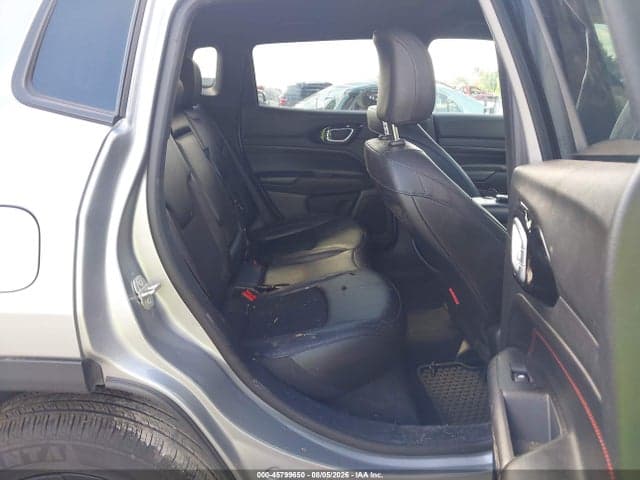 2024 JEEP COMPASS TRAILHAWK 4X4 8