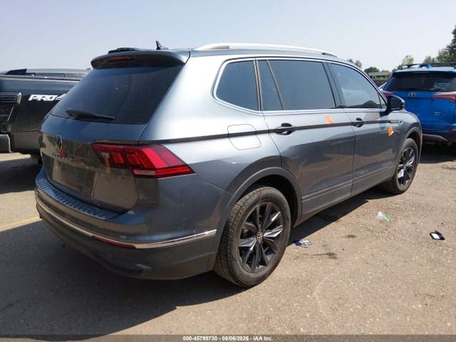 2023 VOLKSWAGEN TIGUAN 2.0T SE 4