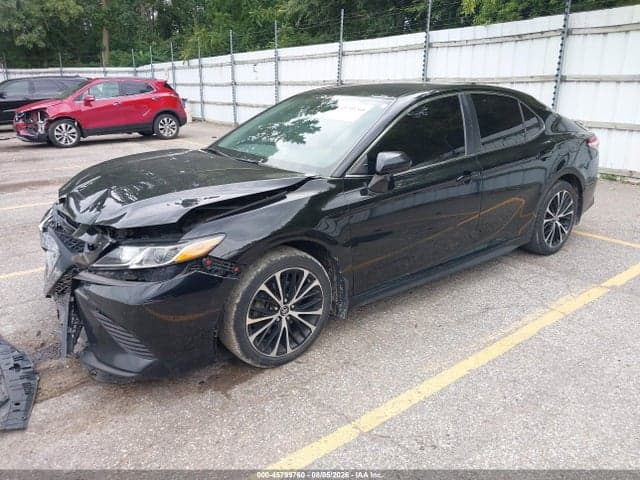 2020 TOYOTA CAMRY SE 2