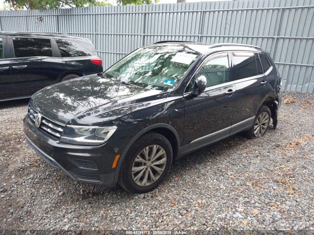 2018 VOLKSWAGEN TIGUAN 2.0T SE/2.0T SEL 2