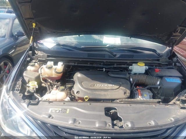 2018 CHRYSLER PACIFICA HYBRID TOURING PLUS 10