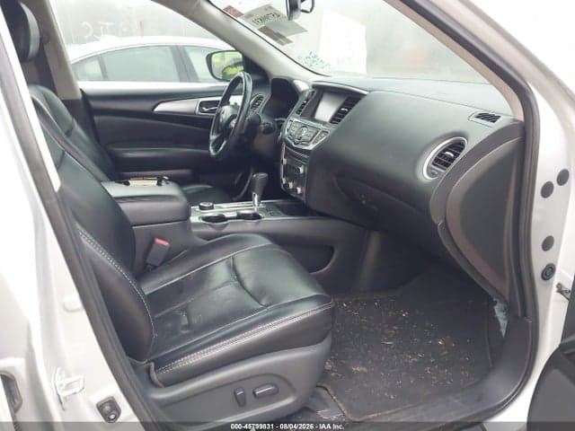 2018 NISSAN PATHFINDER SL 5