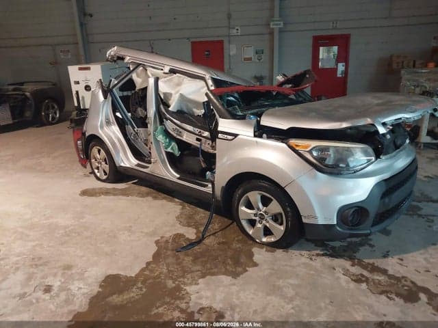 2017 KIA SOUL 1