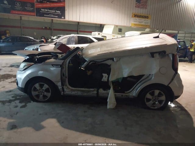 2017 KIA SOUL 13