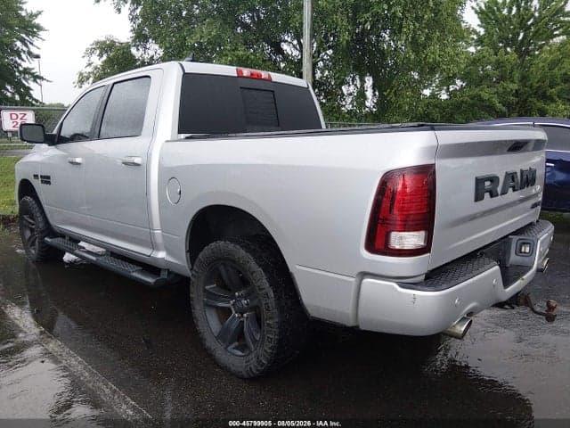 2017 RAM 1500 NIGHT 4X4 5'7 BOX 3