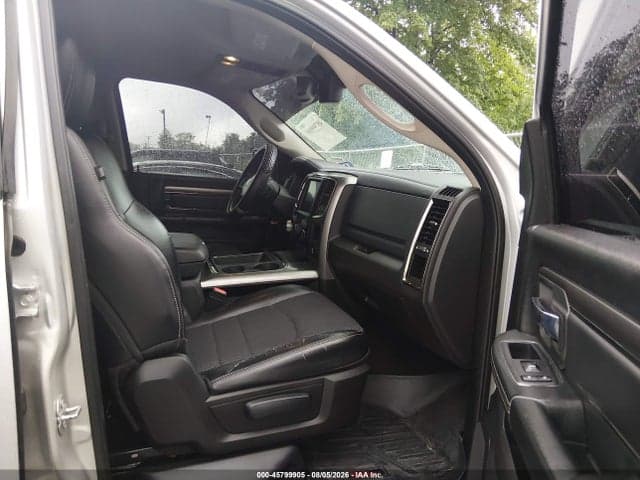 2017 RAM 1500 NIGHT 4X4 5'7 BOX 5