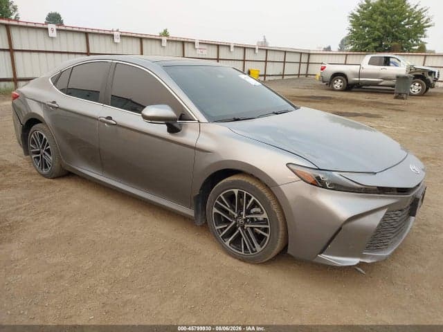 2025 TOYOTA CAMRY XLE - 1