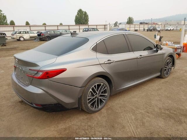 2025 TOYOTA CAMRY XLE 4