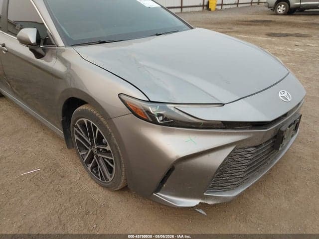 2025 TOYOTA CAMRY XLE 6