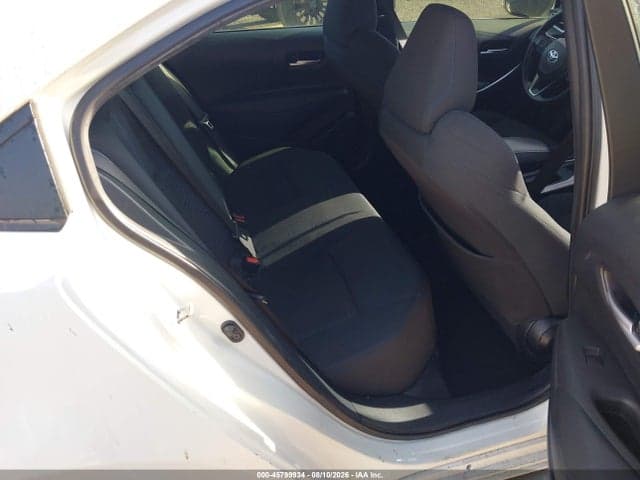2020 TOYOTA COROLLA SE 8