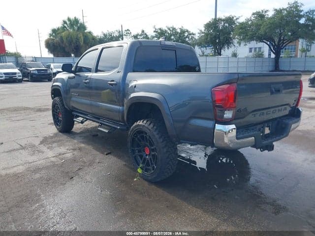 2021 TOYOTA TACOMA SR5 V6 3