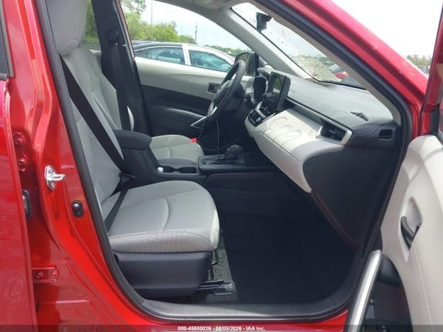 2026 TOYOTA COROLLA CROSS LE 5