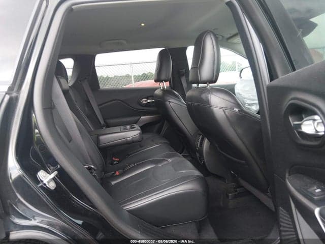 2019 JEEP CHEROKEE LIMITED 4X4 8