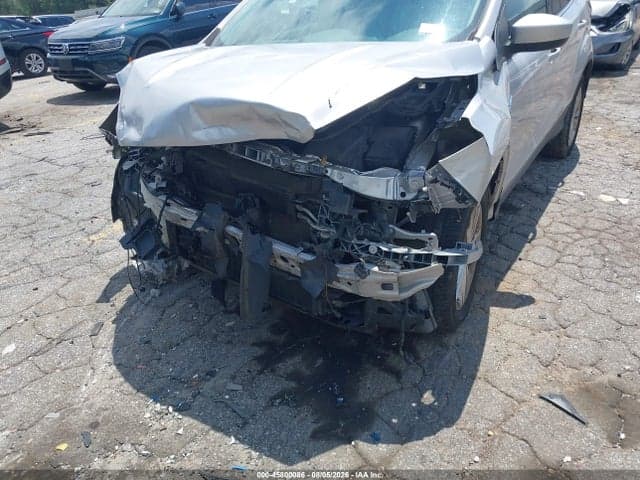 2017 FORD ESCAPE SE 6