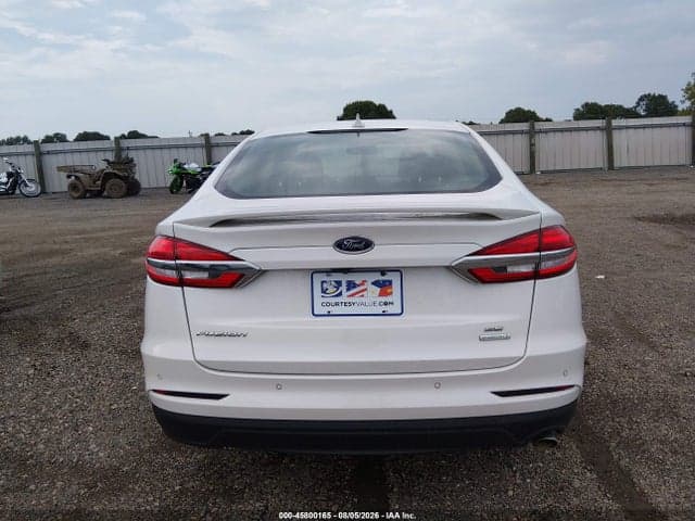 2020 FORD FUSION SE 16