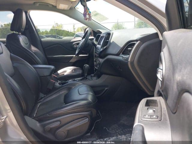 2019 JEEP CHEROKEE LATITUDE PLUS 4X4 5