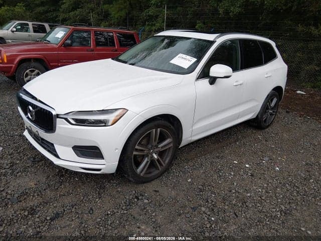 2018 VOLVO XC60 T5 MOMENTUM 2