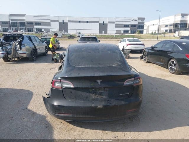 2018 TESLA MODEL 3 LONG RANGE/PERFORMANCE 15