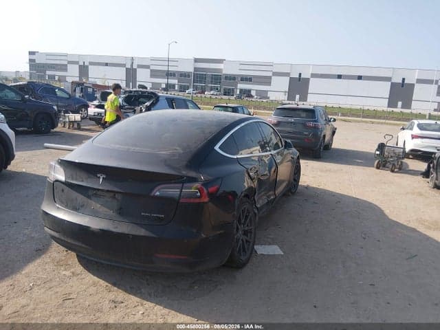 2018 TESLA MODEL 3 LONG RANGE/PERFORMANCE 4