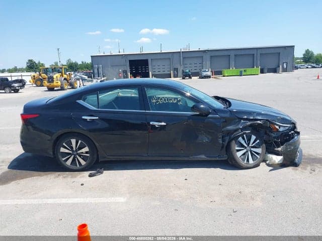 2020 NISSAN ALTIMA SL FWD 13