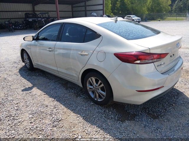 2017 HYUNDAI ELANTRA SE 3