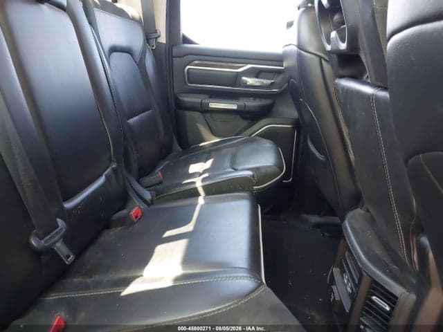 2019 RAM 1500 LARAMIE 4X4 6'4 BOX 8