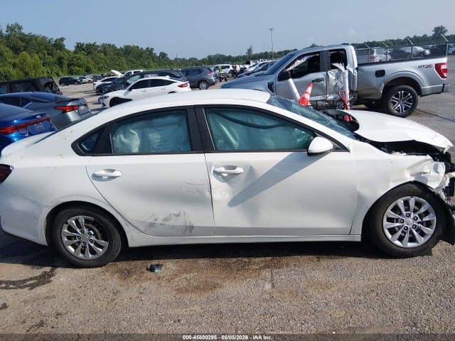 2021 KIA FORTE FE 13