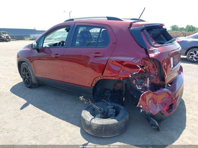 2021 CHEVROLET TRAX AWD LT 3