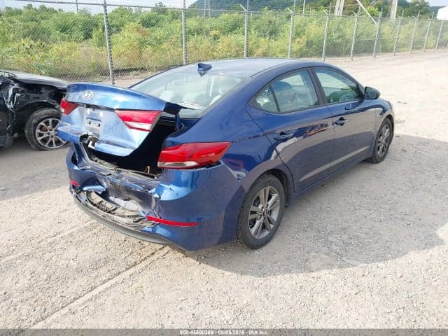 2018 HYUNDAI ELANTRA SEL 4
