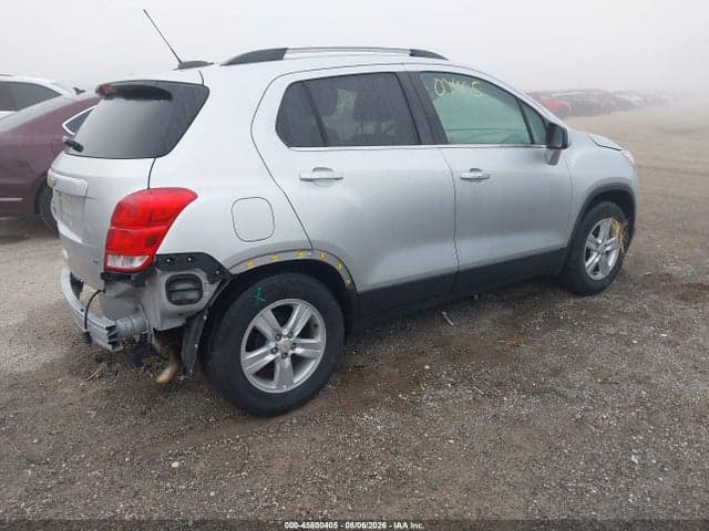 2019 CHEVROLET TRAX LT 4