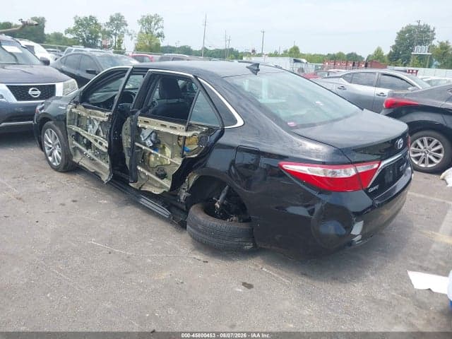 2017 TOYOTA CAMRY HYBRID XLE 3