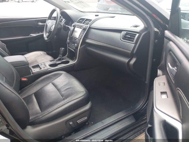 2017 TOYOTA CAMRY HYBRID XLE 5