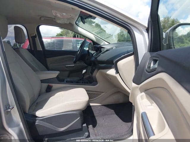 2019 FORD ESCAPE SE 5