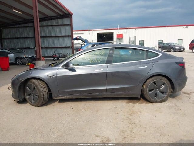 2019 TESLA MODEL 3 LONG RANGE/PERFORMANCE 13