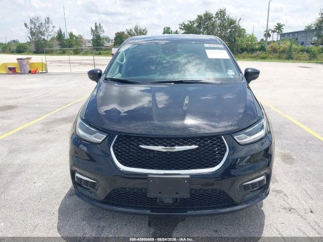 2024 CHRYSLER PACIFICA TOURING L 13