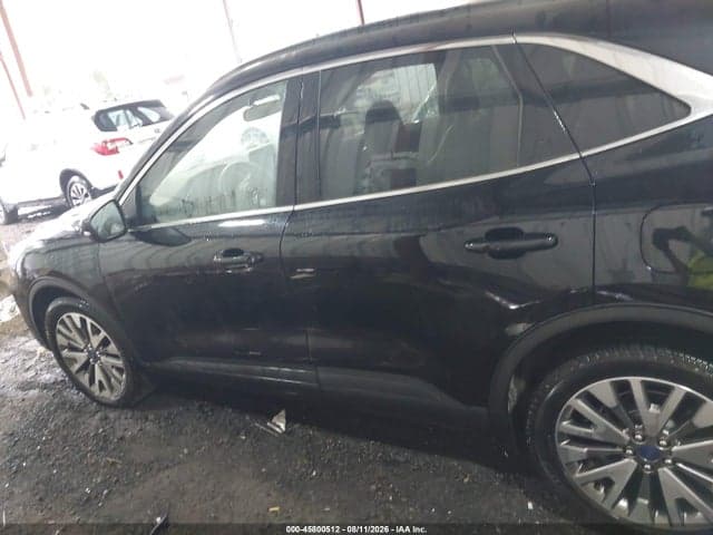 2020 FORD ESCAPE TITANIUM 13