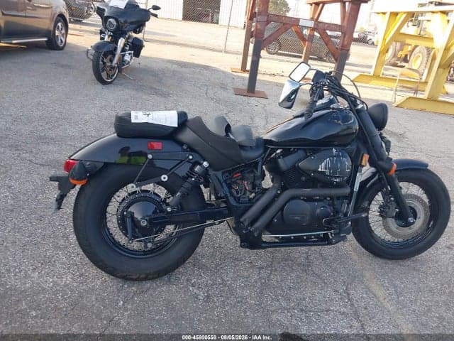 2019 HONDA VT750 C2B 13