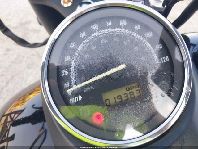 2019 HONDA VT750 C2B 7
