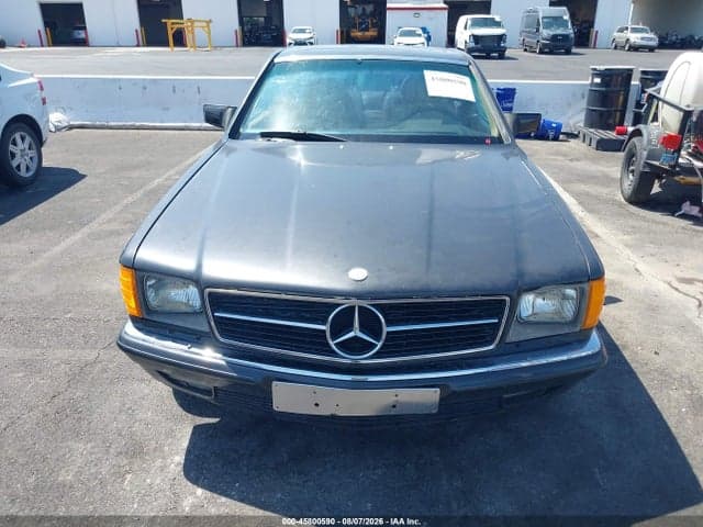 1982 MERCEDES-BENZ 380-CLASS 6